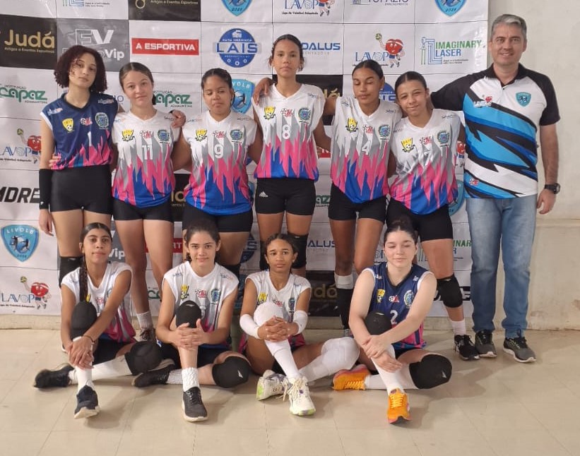 Equipe de Inubia campeã Sub-12 feminino da Livolb